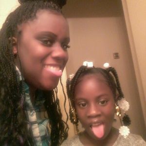 Meet your Posher, Shawntee